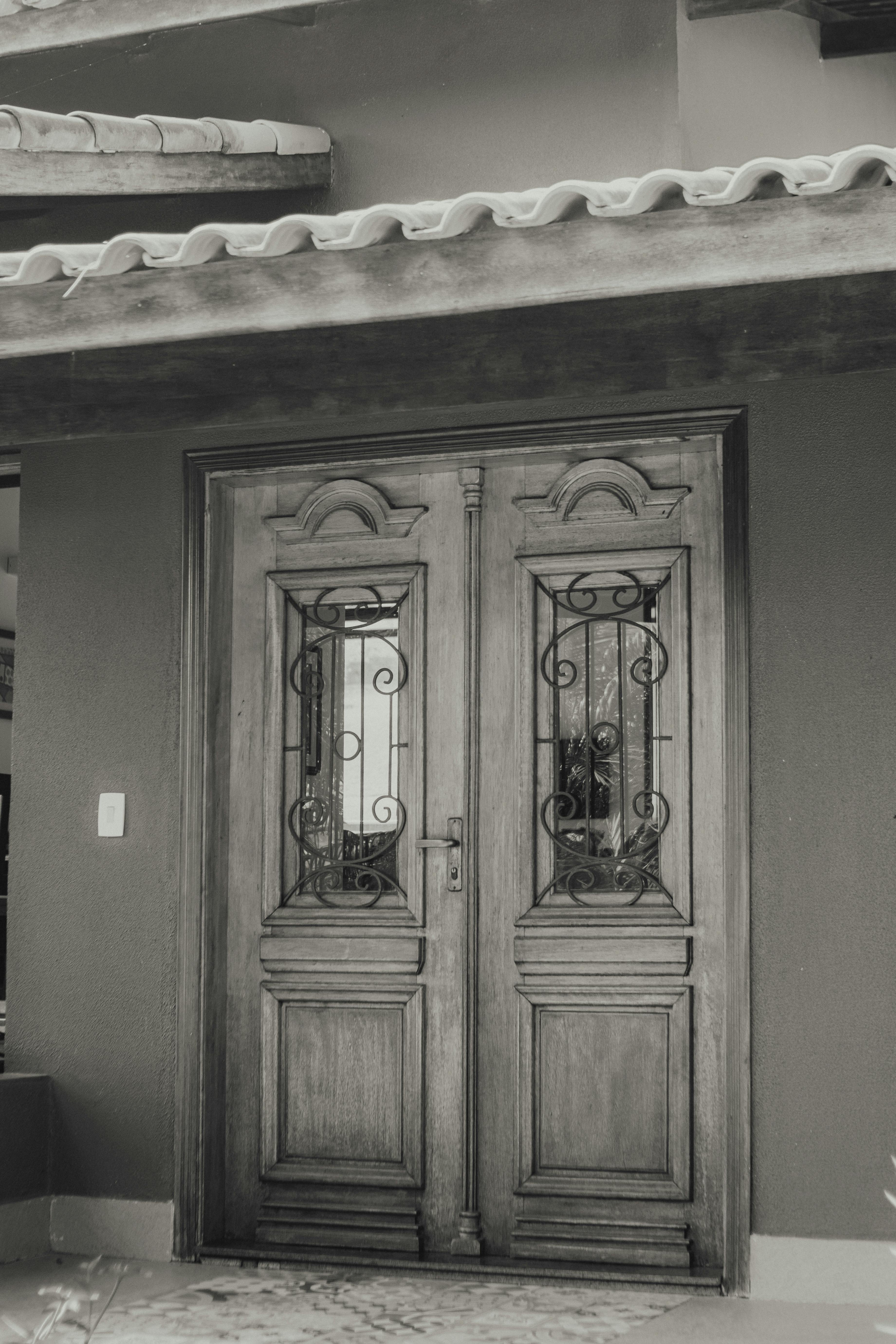 Modern door installation
